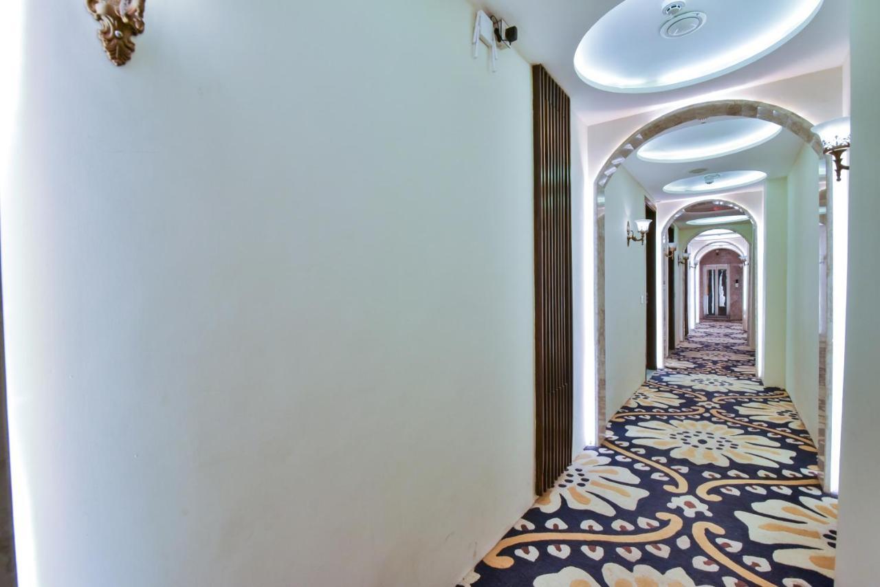 BR Grand Amritsar Exterior foto
